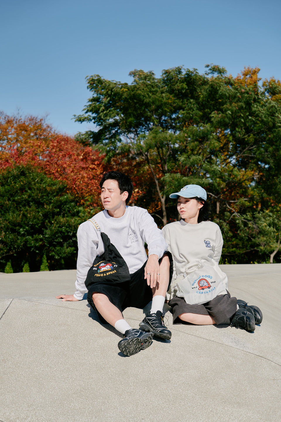 "matsui DOGS" EMBROIDERED VEST BAG